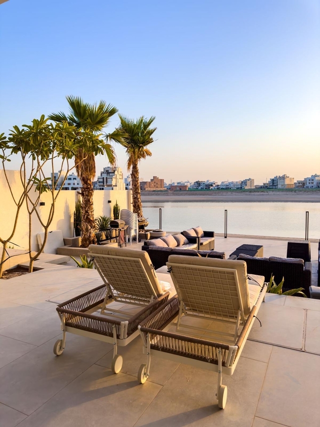 South Palms  ( <i style='color:#B10622'>VVIP</i> )