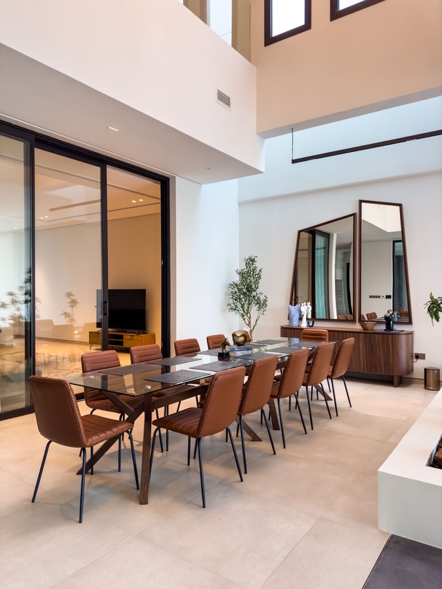 THE CURE  ( <i style='color:#B10622'>VVIP</i> )