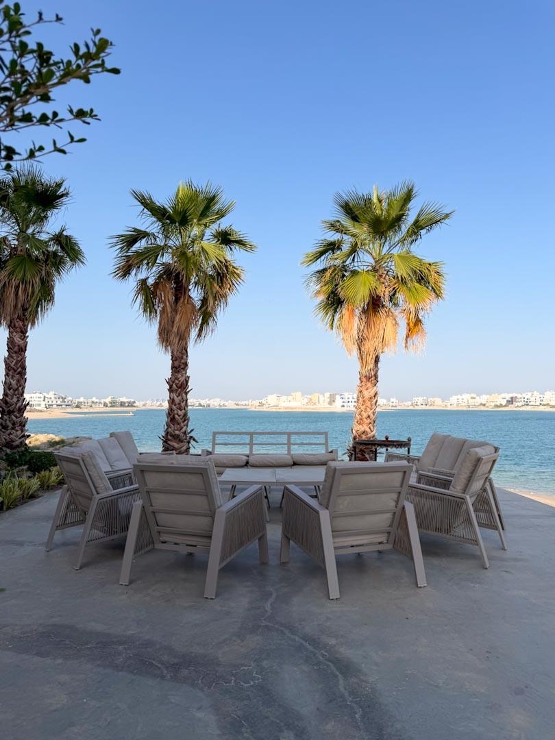 ( <i style='color:#B10622'> VVIP</i> ) REVIERA