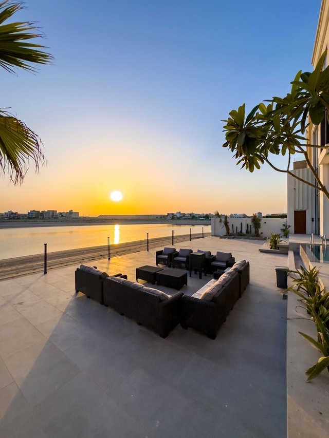 South Palms  ( <i style='color:#B10622'>VVIP</i> )