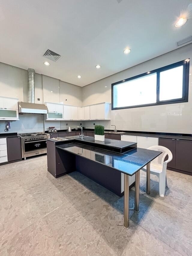 LAM CHALET   ( <i style='color:#B10622'> VVIP</i> )