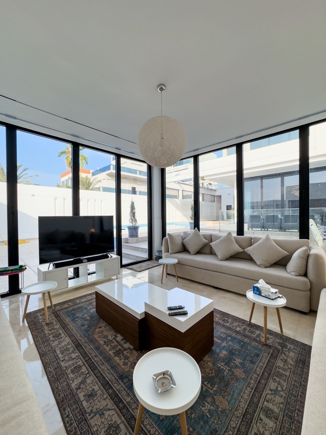 DAR DALAL ( <i style='color:#B10622'>VVIP</i> )