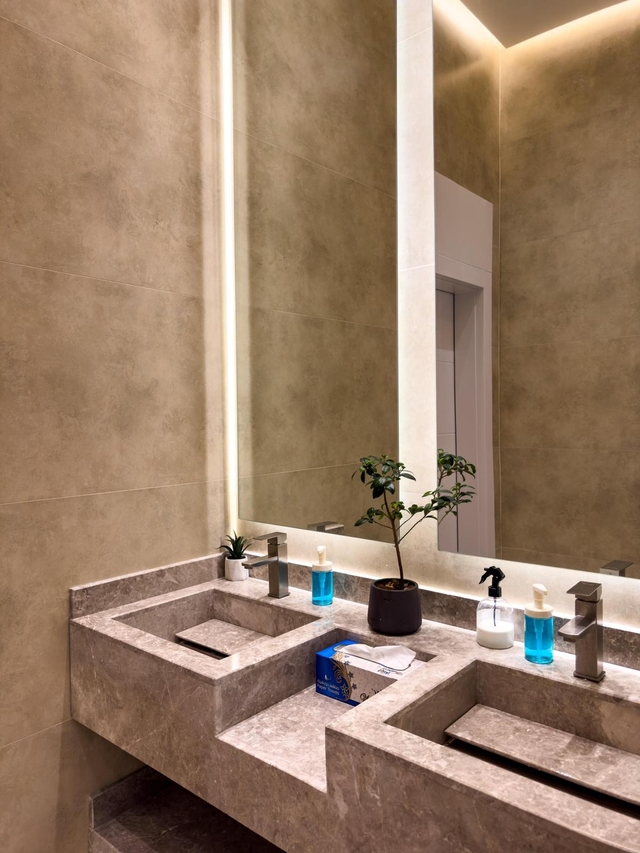 J.O.P CHALET  ( <i style='color:#B10622'>VIP</i> )