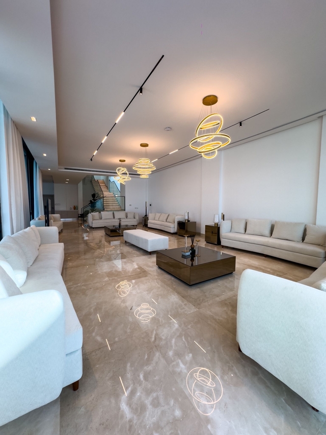 DAR DALAL ( <i style='color:#B10622'>VVIP</i> )